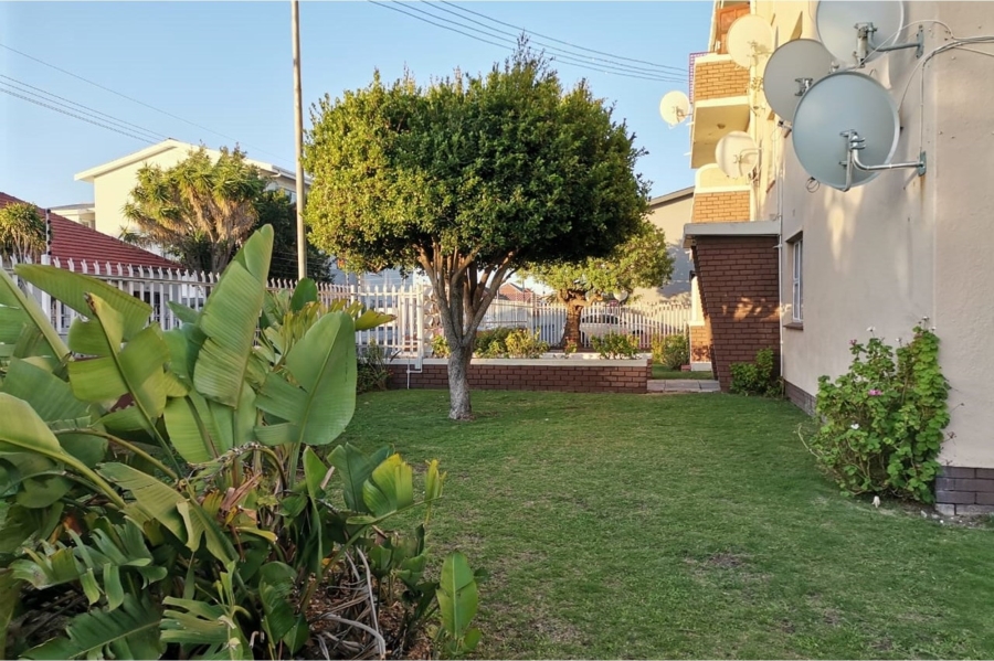 To Let 1 Bedroom Property for Rent in Glenlilly Western Cape